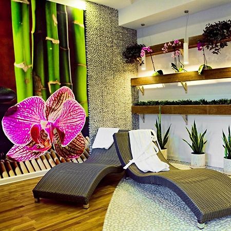 Zefir Spa Polańczyk Exteriör bild